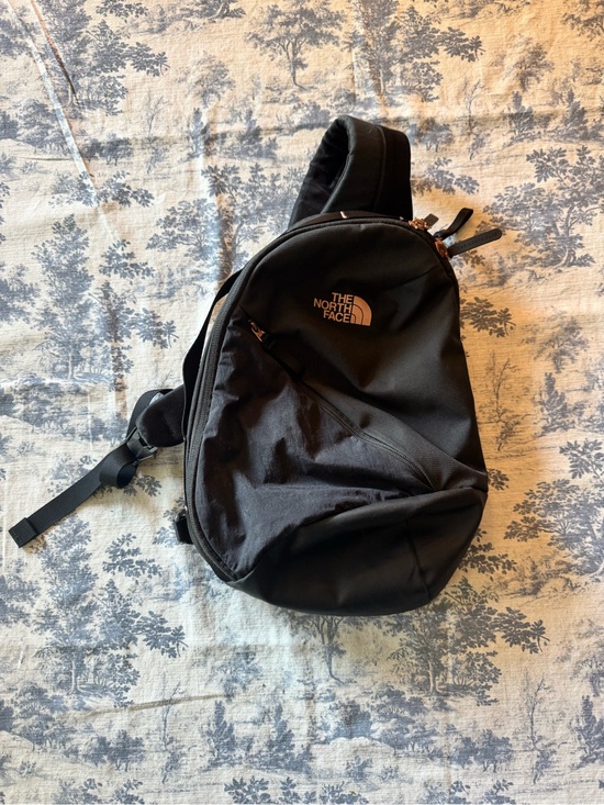 The North Face Accessories - The North Face Black Sling Belt Bag